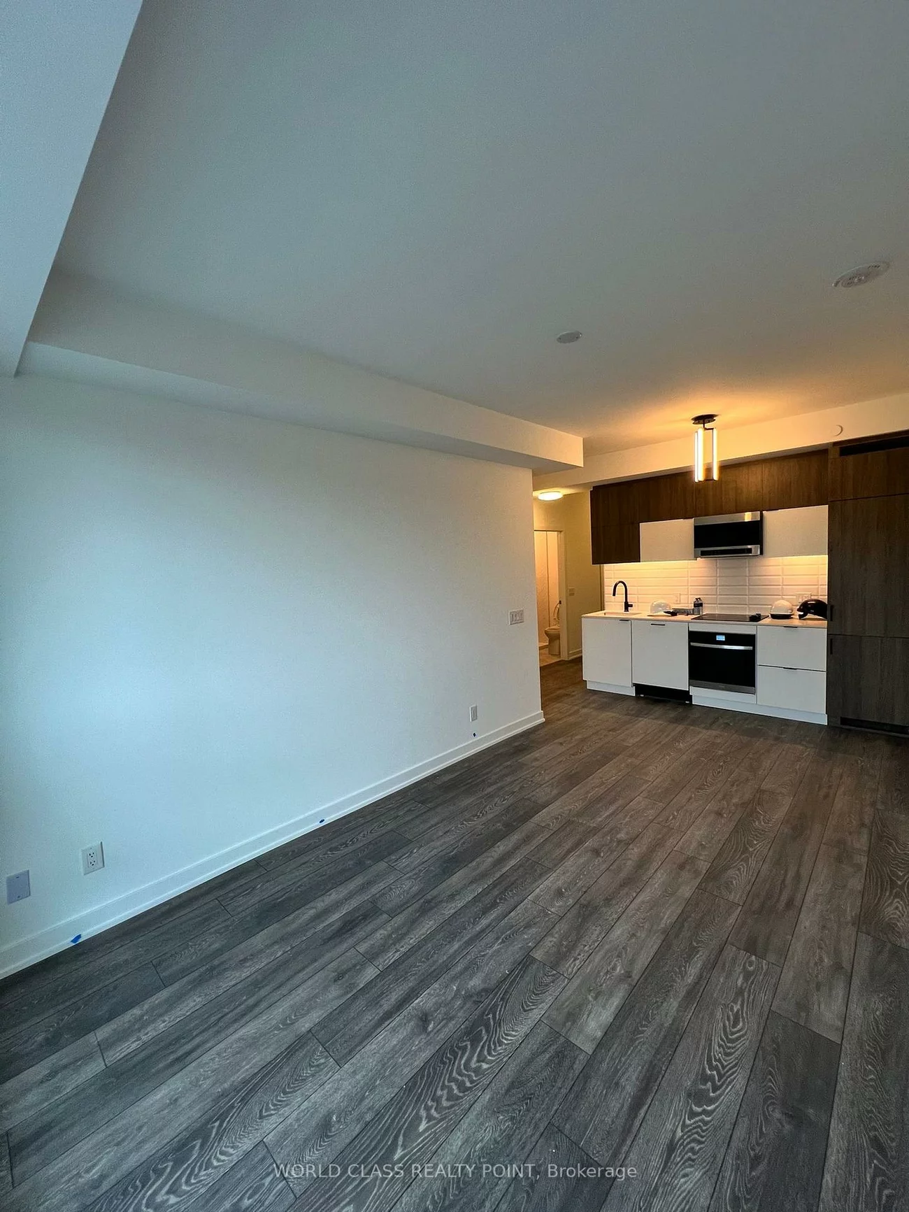 8888, Yonge, South Richvale, Richmond Hill