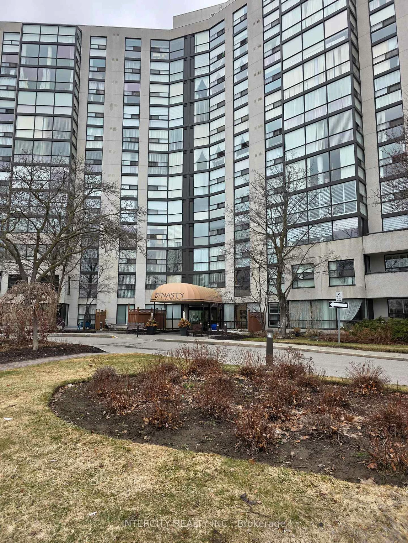 40, Harding, North Richvale, Richmond Hill