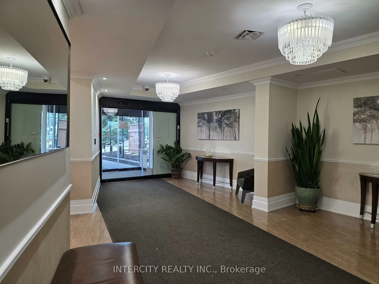 40, Harding, North Richvale, Richmond Hill