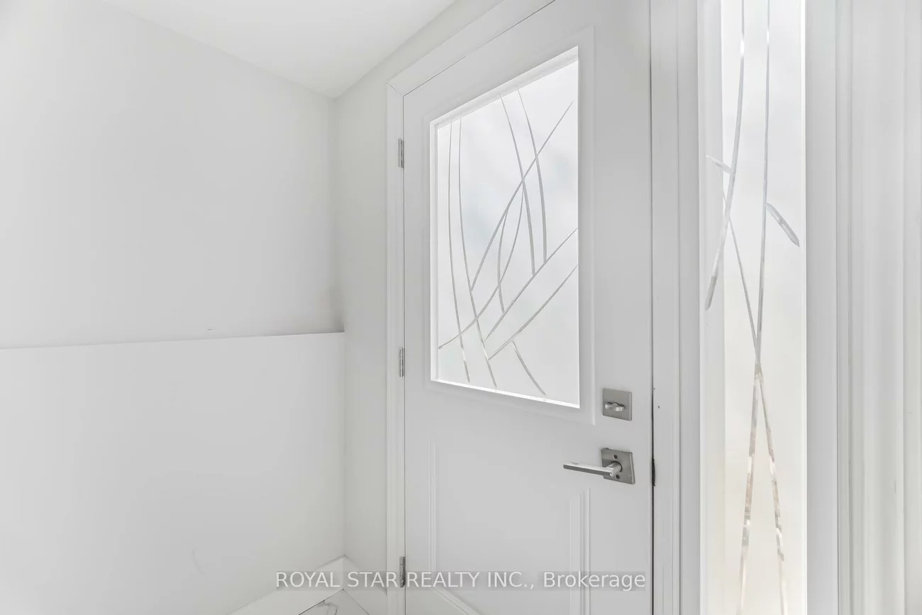 11, Plaisance, North Richvale, Richmond Hill