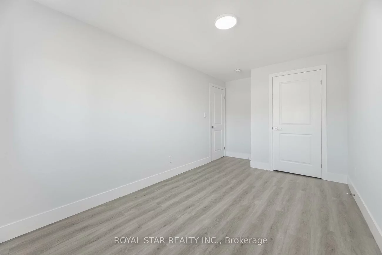 11, Plaisance, North Richvale, Richmond Hill