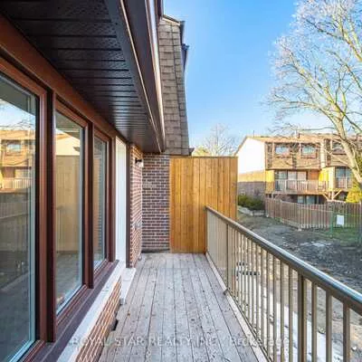 11, Plaisance, North Richvale, Richmond Hill