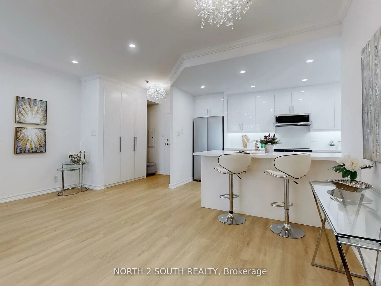 32, Clarissa, Harding, Richmond Hill