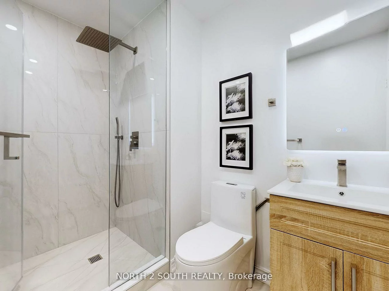 32, Clarissa, Harding, Richmond Hill