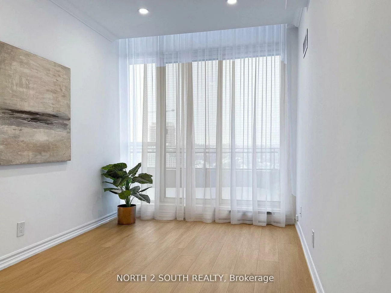 32, Clarissa, Harding, Richmond Hill