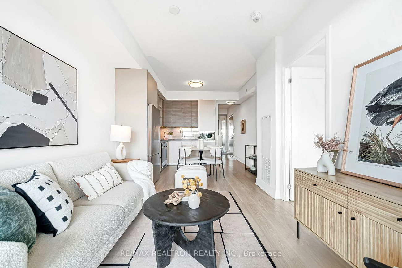 398, Hwy 7, Doncrest, Richmond Hill