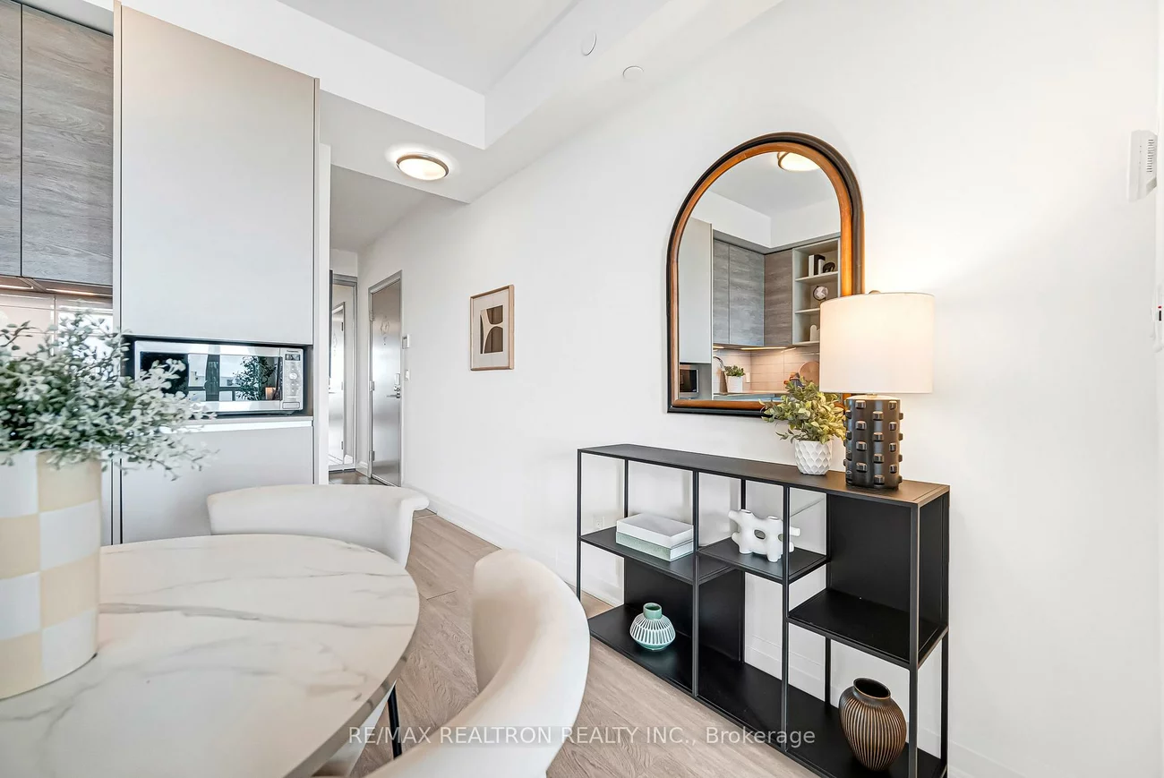 398, Hwy 7, Doncrest, Richmond Hill