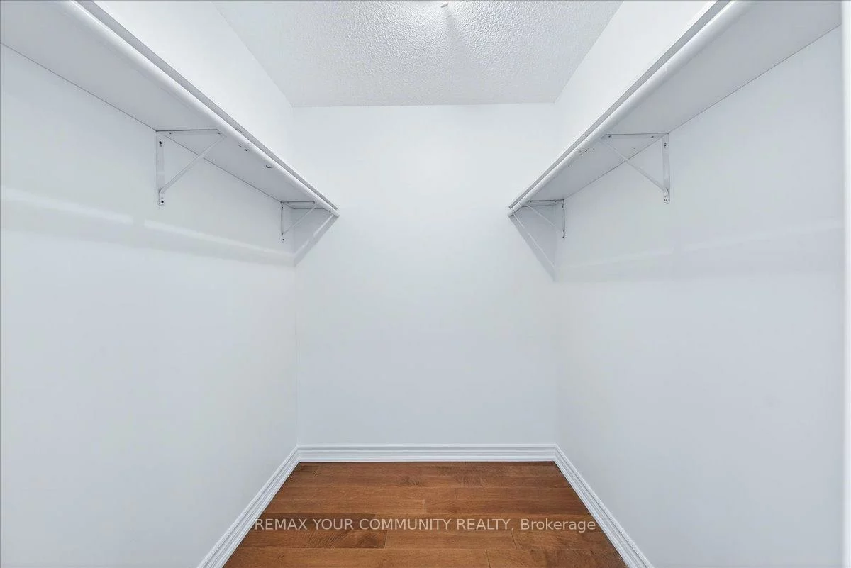 8501, Bayview, Doncrest, Richmond Hill