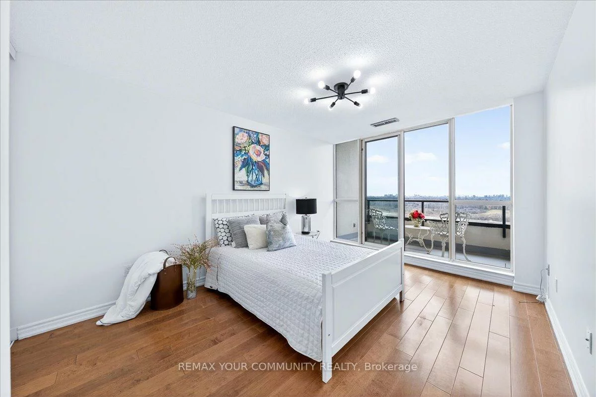 8501, Bayview, Doncrest, Richmond Hill