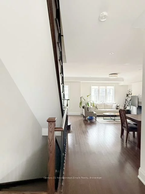 388, Highway 7, Doncrest, Richmond Hill