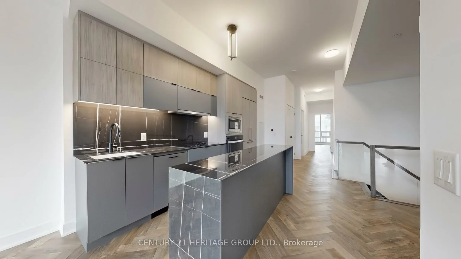 8888, YONGE, South Richvale, Richmond Hill
