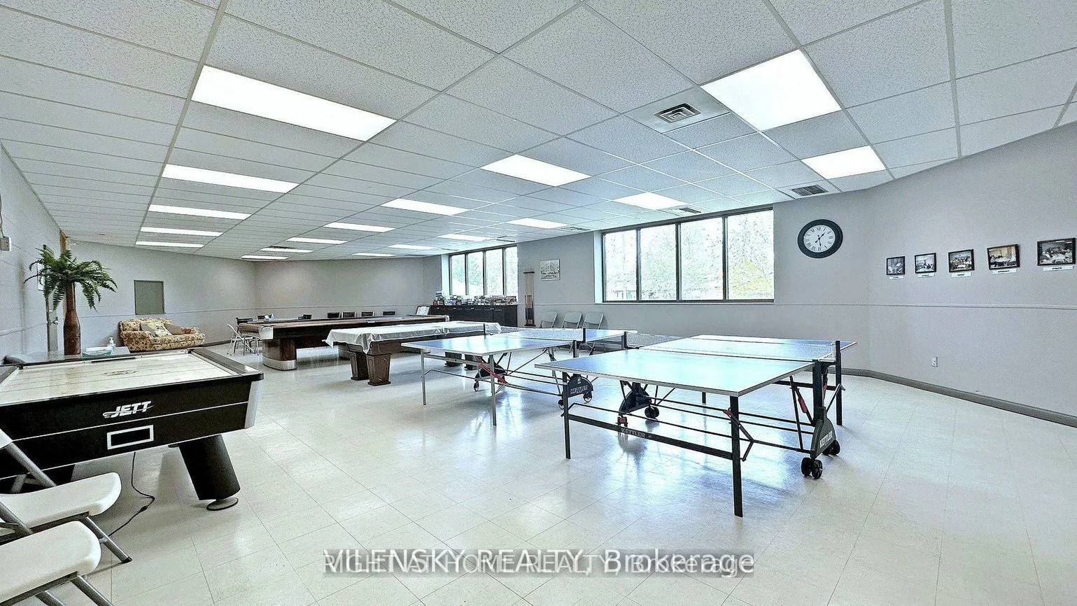 5, Weldrick, North Richvale, Richmond Hill