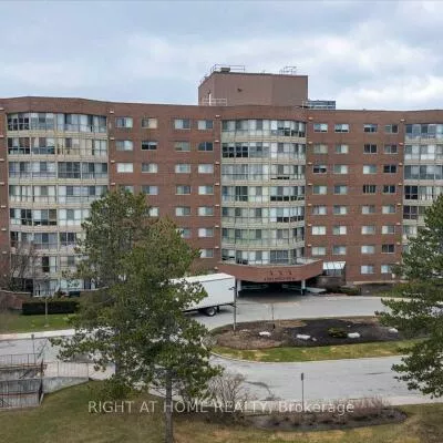 5, Weldrick, North Richvale, Richmond Hill