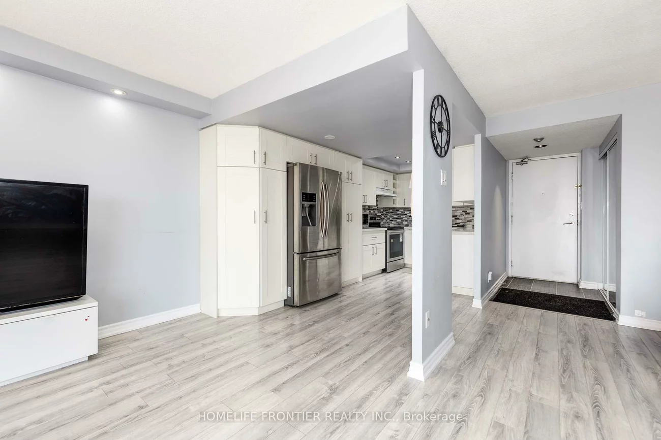 20, Baif, North Richvale, Richmond Hill