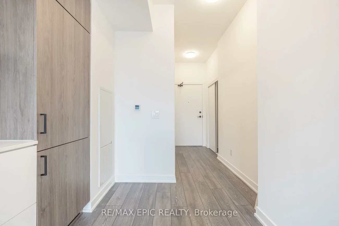 8888, Yonge, South Richvale, Richmond Hill