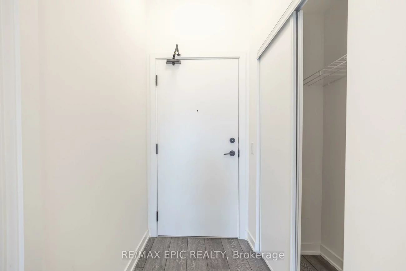 8888, Yonge, South Richvale, Richmond Hill