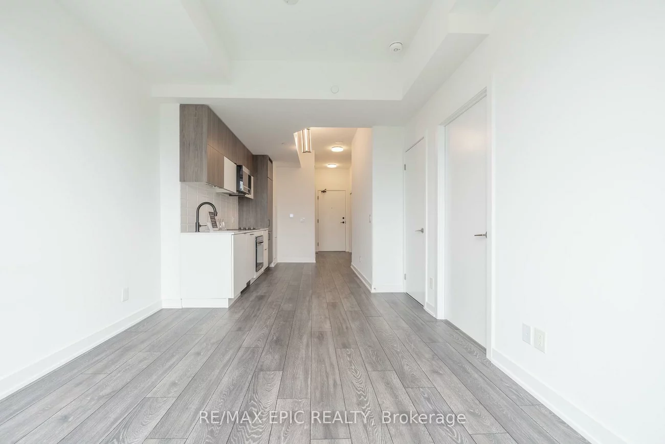 8888, Yonge, South Richvale, Richmond Hill