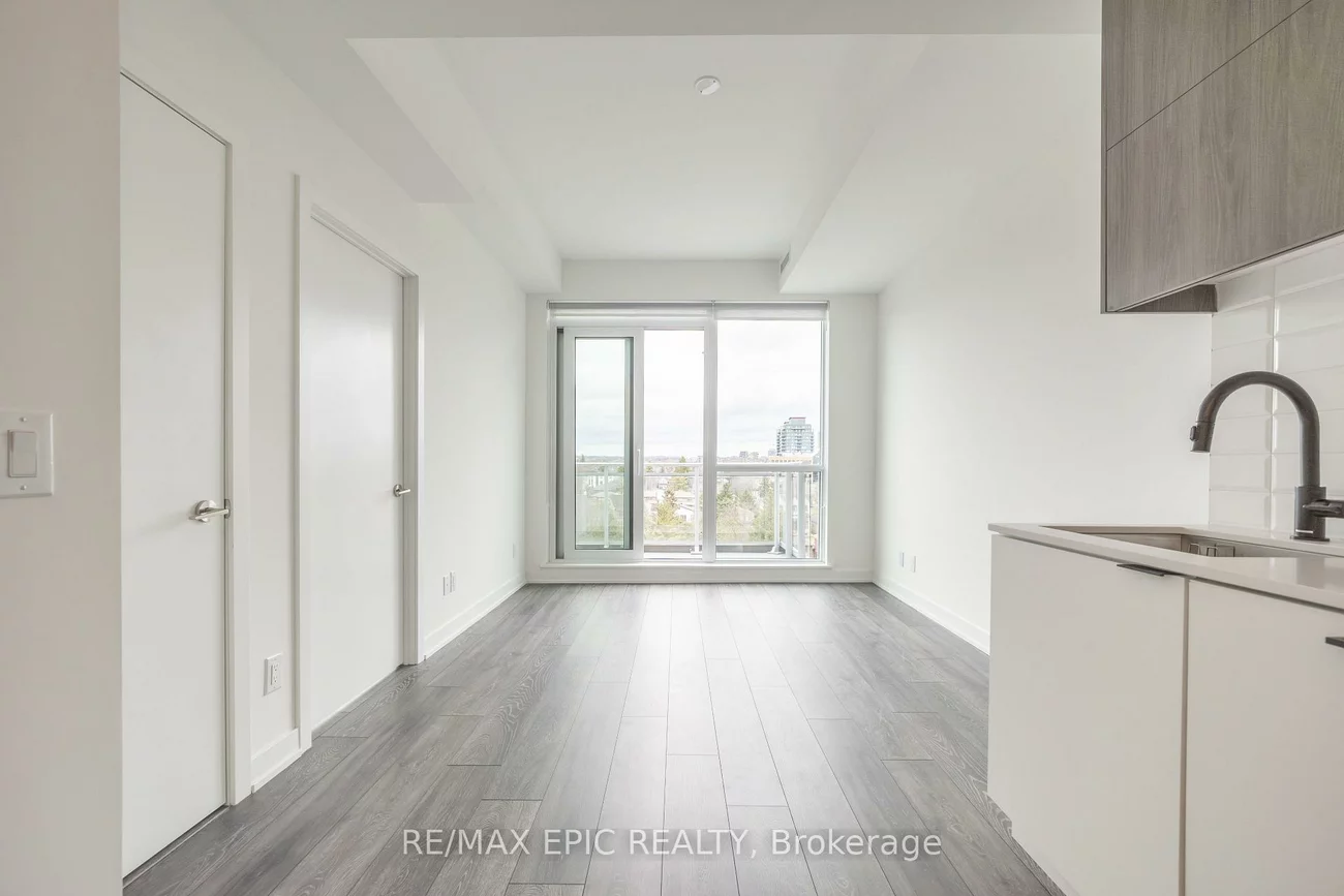 8888, Yonge, South Richvale, Richmond Hill