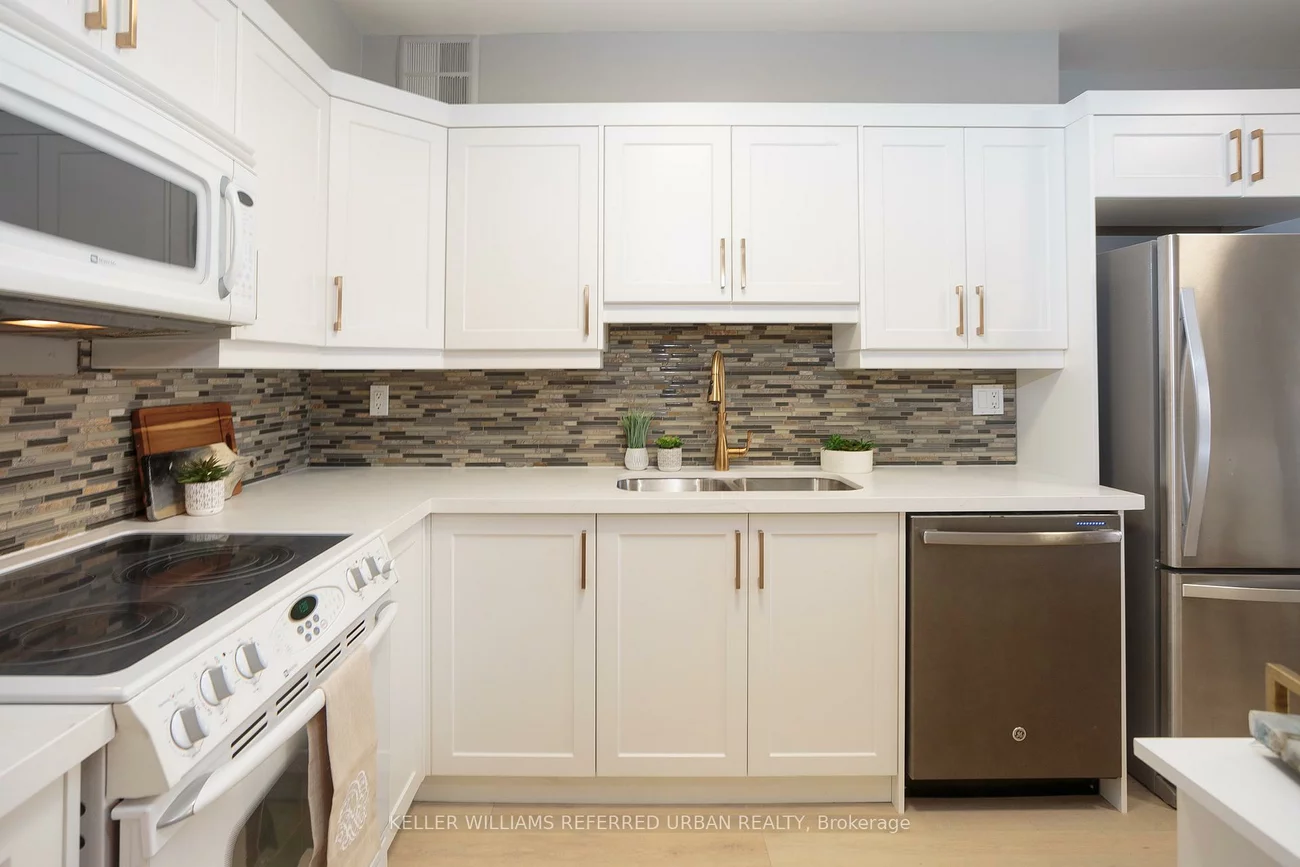 70, Baif, North Richvale, Richmond Hill