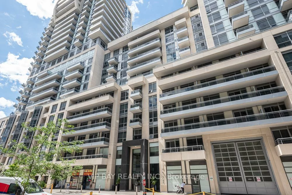 9201, Yonge, Langstaff, Richmond Hill