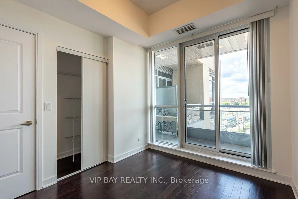 9201, Yonge, Langstaff, Richmond Hill