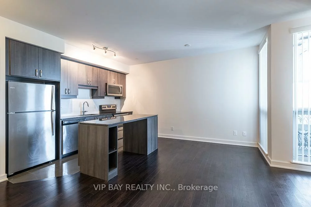 9201, Yonge, Langstaff, Richmond Hill