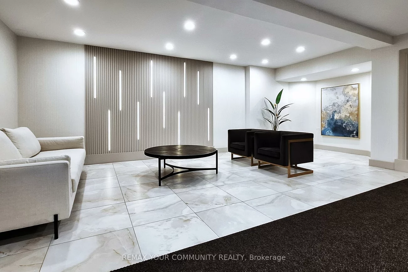 32, Clarissa, Harding, Richmond Hill