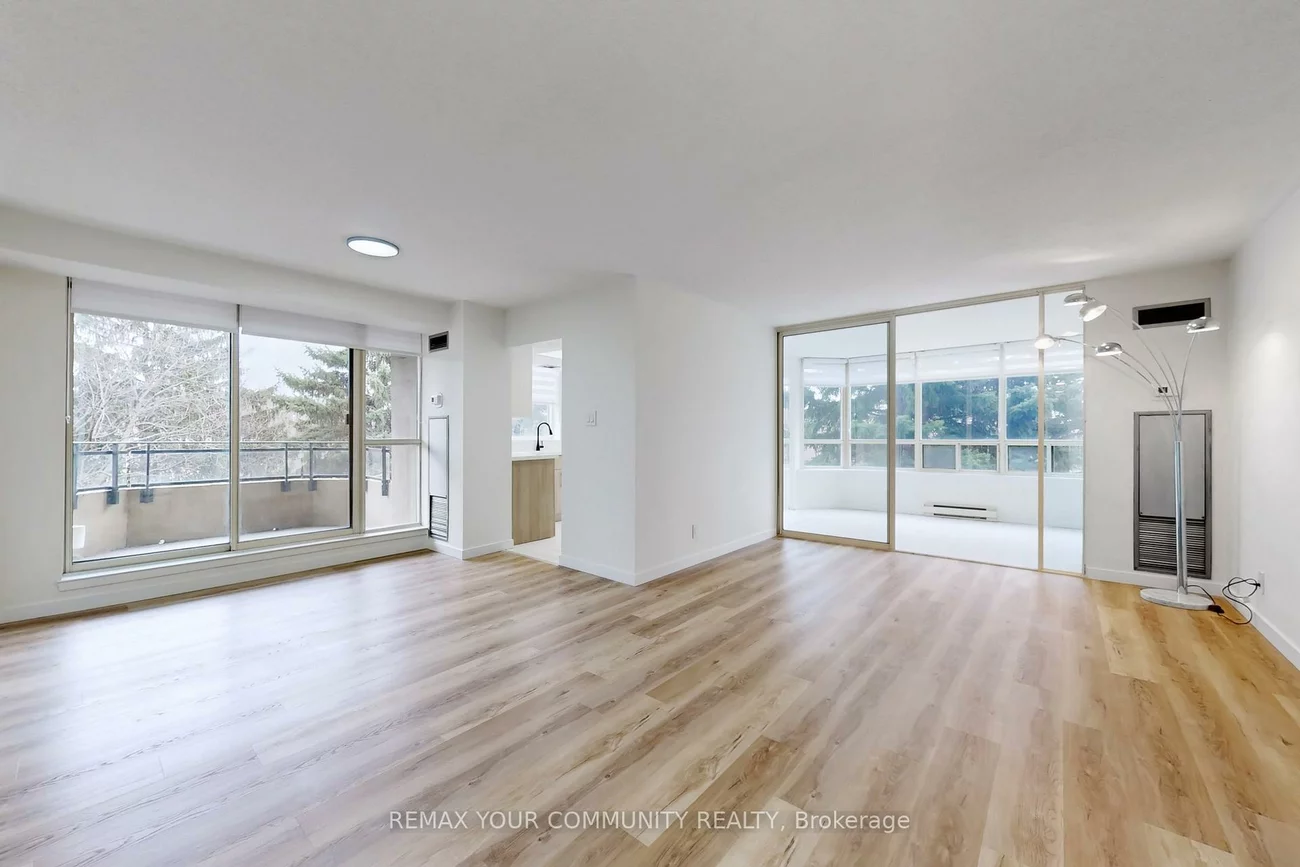 32, Clarissa, Harding, Richmond Hill