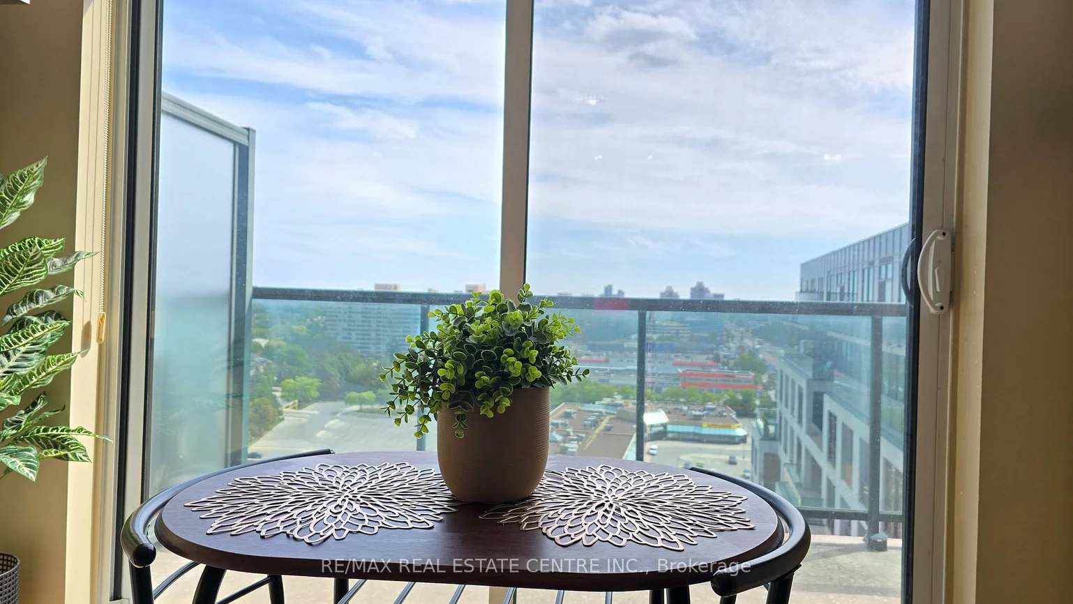 18, Harding, Harding, Richmond Hill