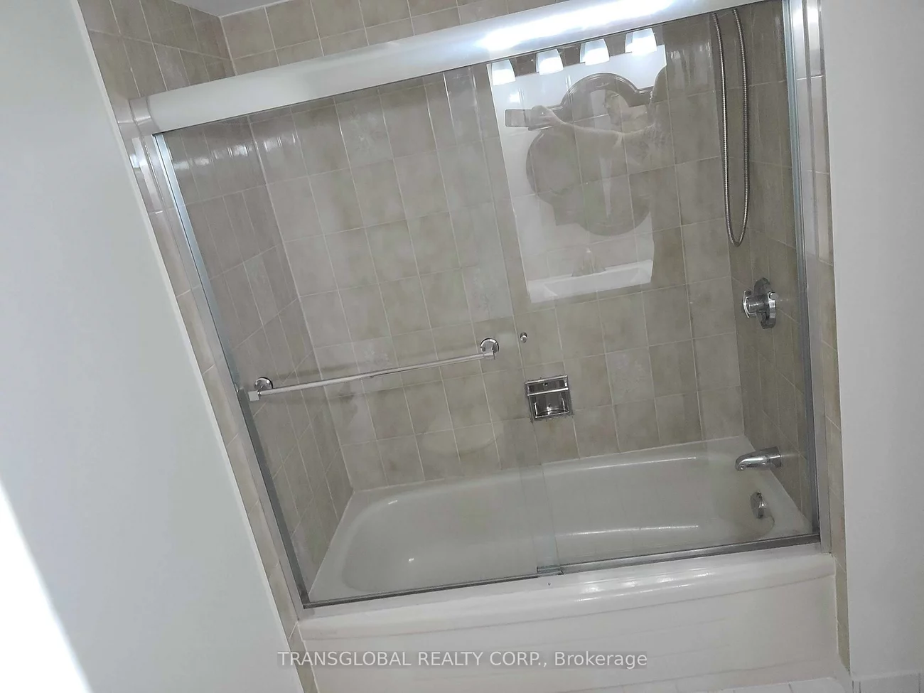 100, Observatory, Observatory, Richmond Hill