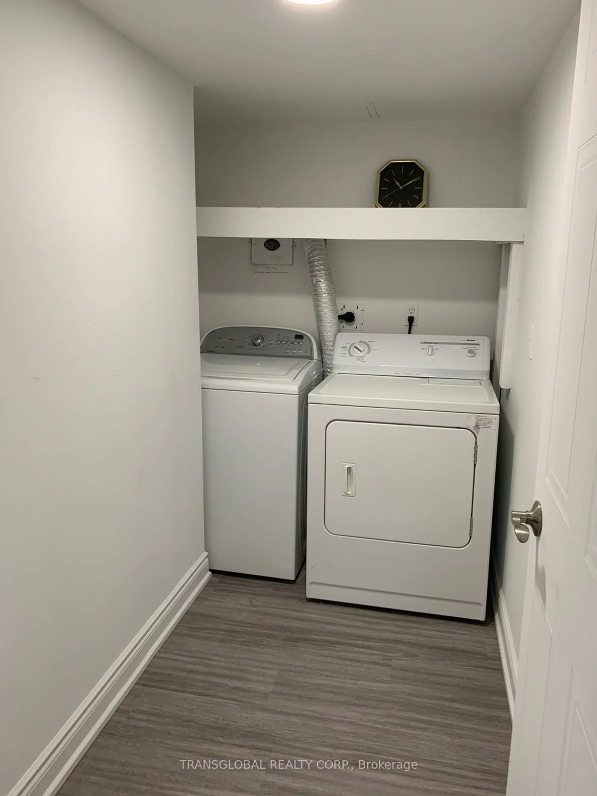 100, Observatory, Observatory, Richmond Hill