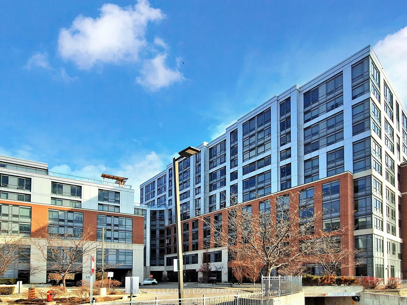 11211, Yonge, Devonsleigh, Richmond Hill