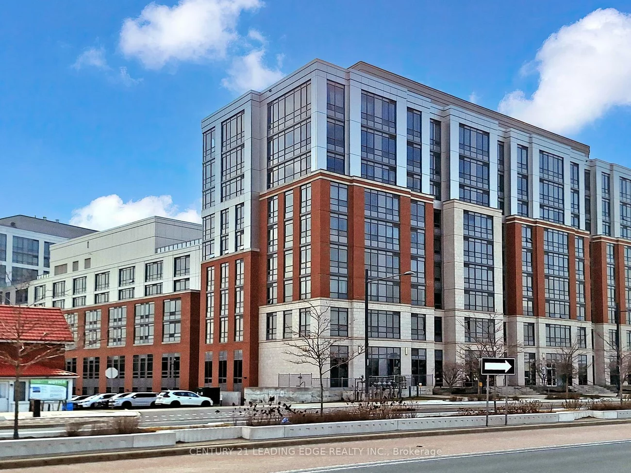 11211, Yonge, Devonsleigh, Richmond Hill