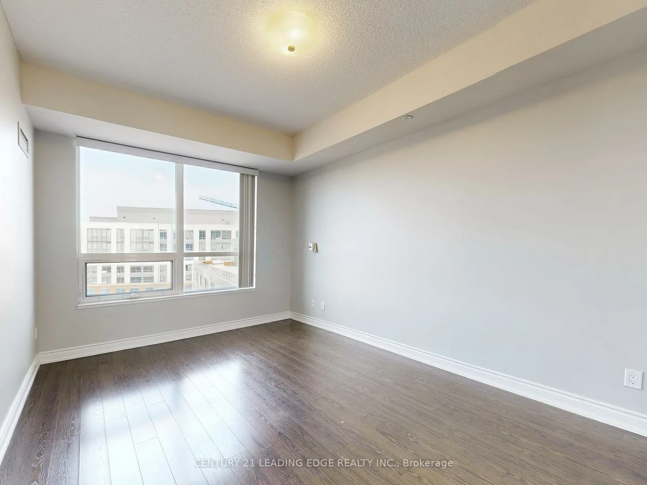 11211, Yonge, Devonsleigh, Richmond Hill