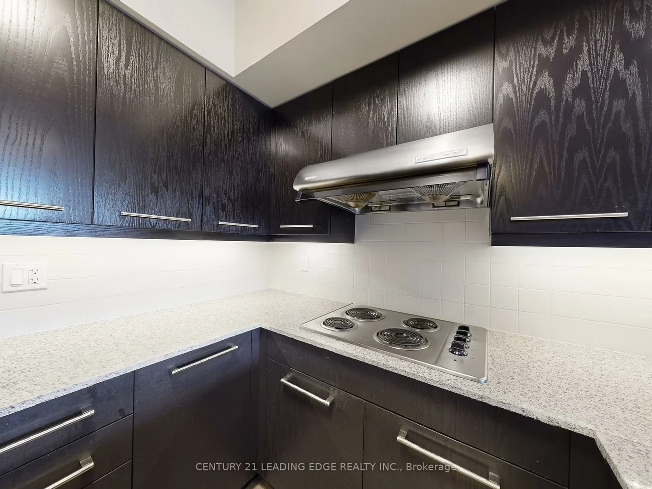 11211, Yonge, Devonsleigh, Richmond Hill