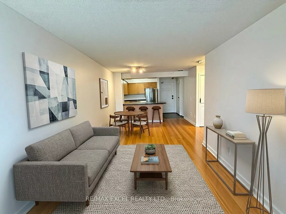 350, Red Maple, Langstaff, Richmond Hill