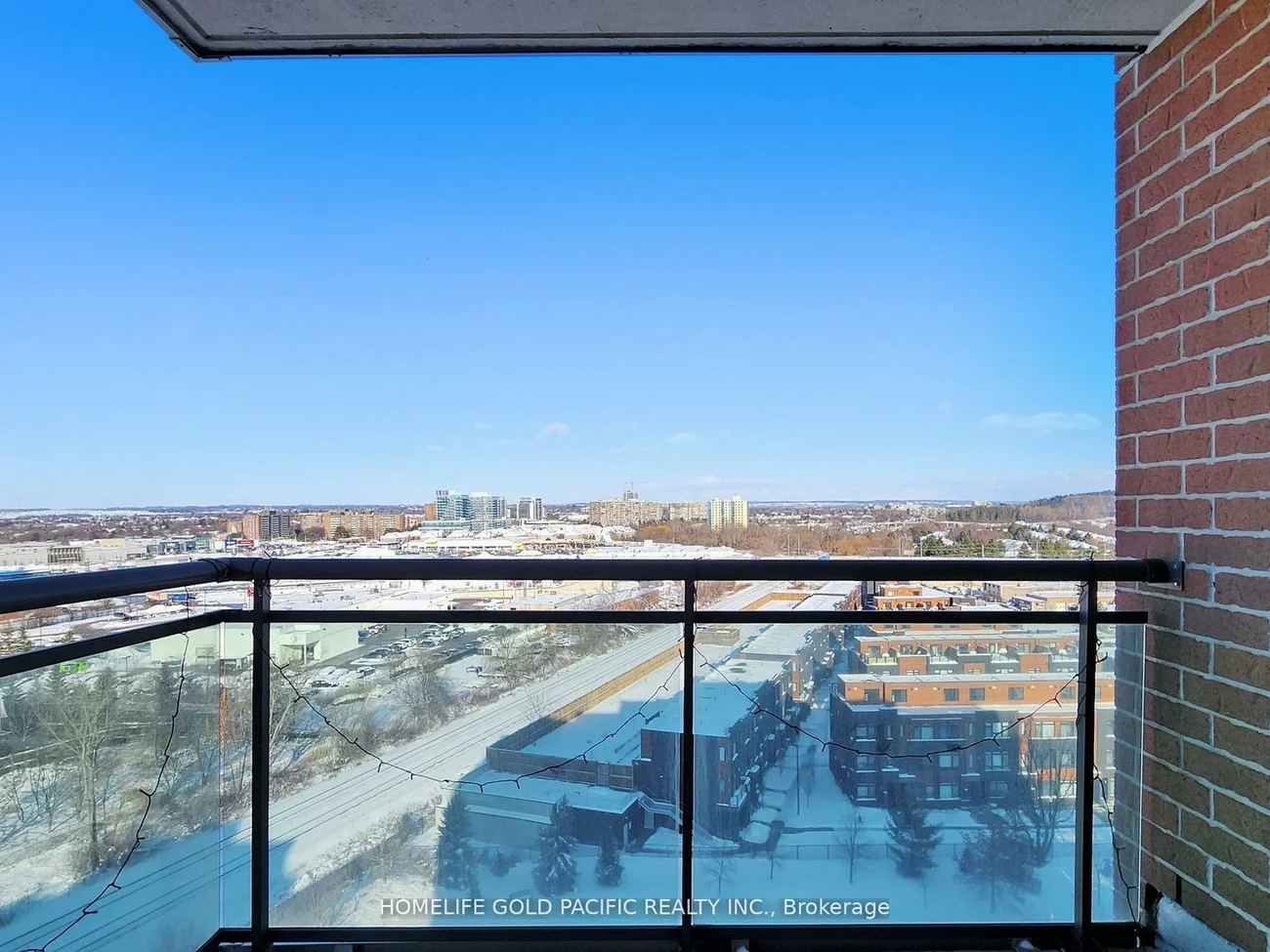 350, Red Maple, Langstaff, Richmond Hill