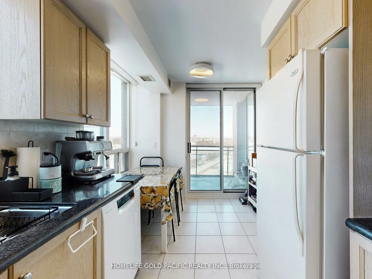 350, Red Maple, Langstaff, Richmond Hill