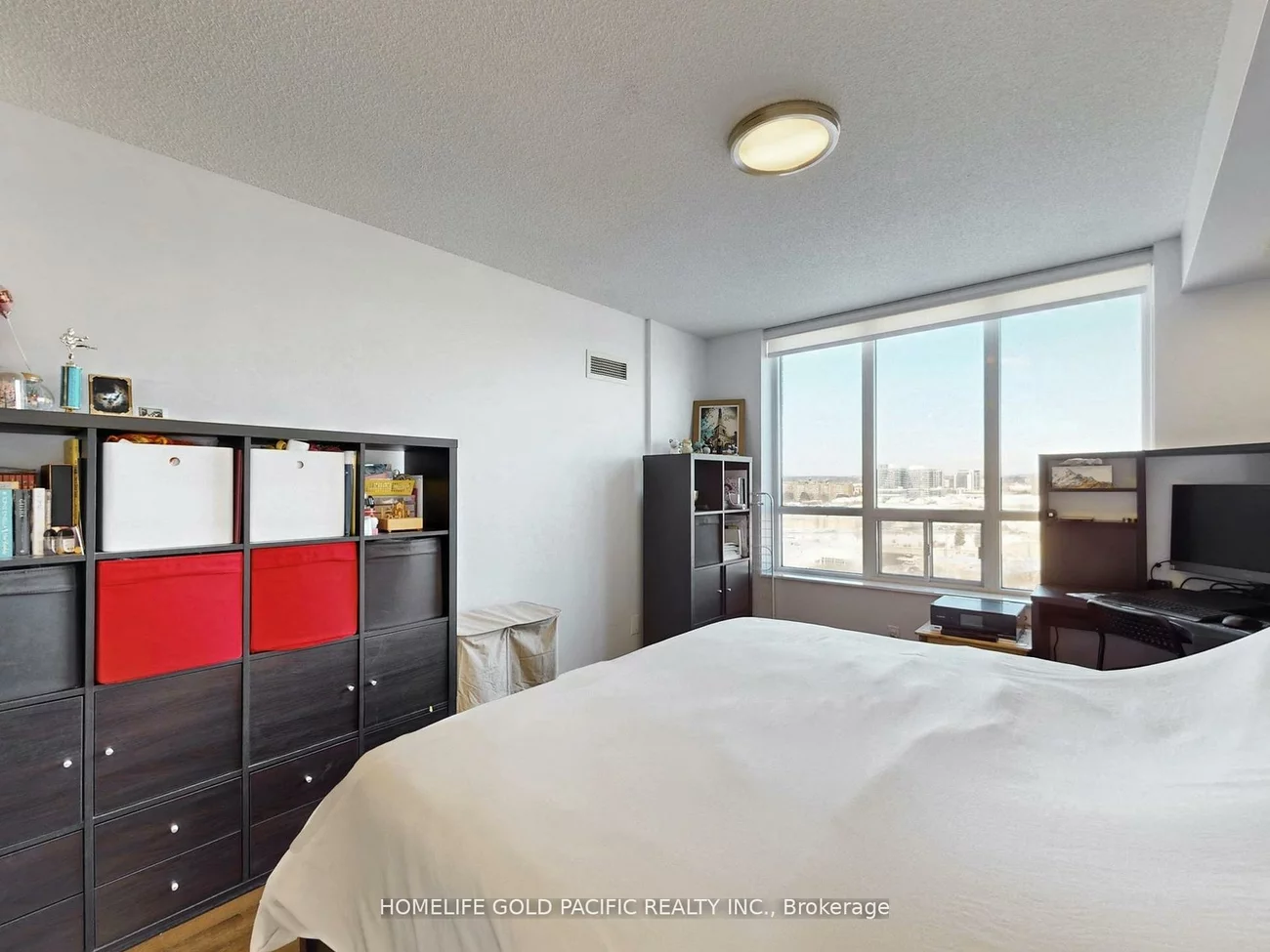 350, Red Maple, Langstaff, Richmond Hill