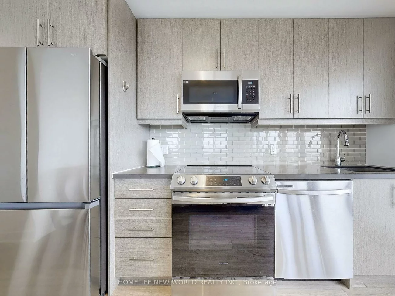 105, Oneida, Langstaff, Richmond Hill