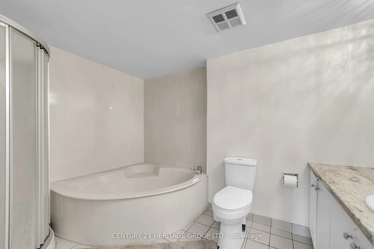 30, Harding, North Richvale, Richmond Hill