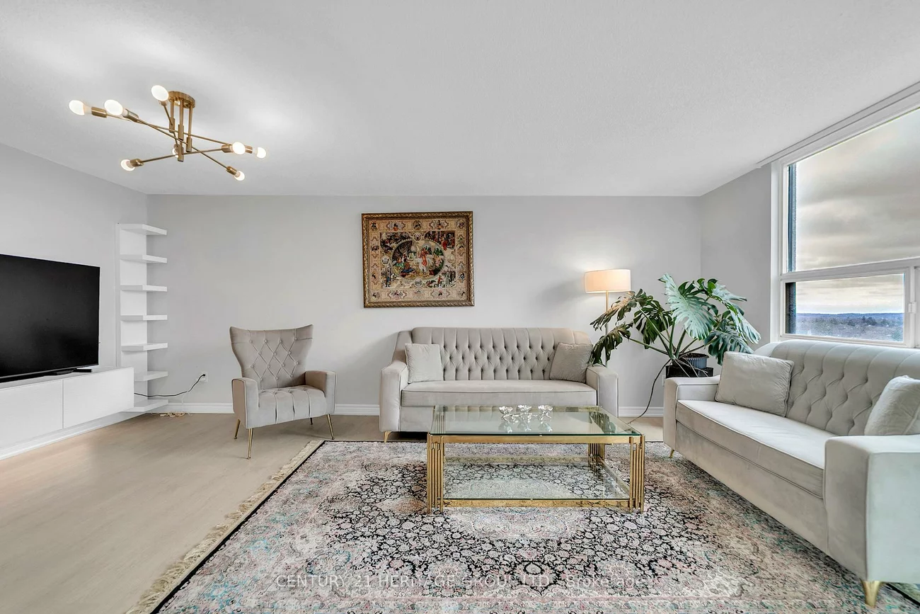 30, Harding, North Richvale, Richmond Hill