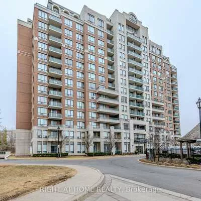 330, Red Maple, Langstaff, Richmond Hill