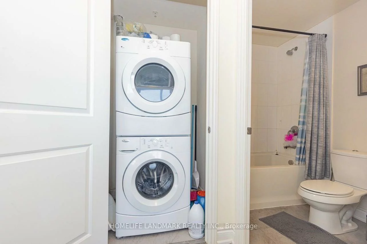 9088, Yonge, South Richvale, Richmond Hill