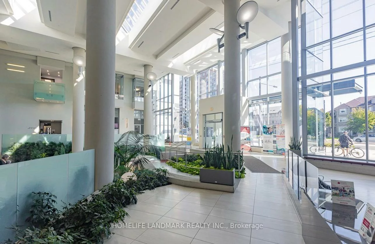 9088, Yonge, South Richvale, Richmond Hill