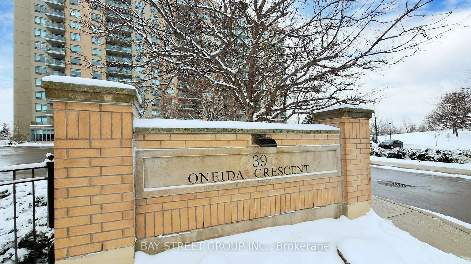 39, Oneida, Langstaff, Richmond Hill