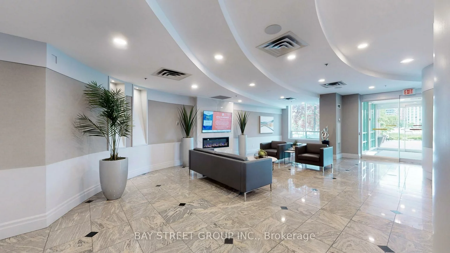 39, Oneida, Langstaff, Richmond Hill