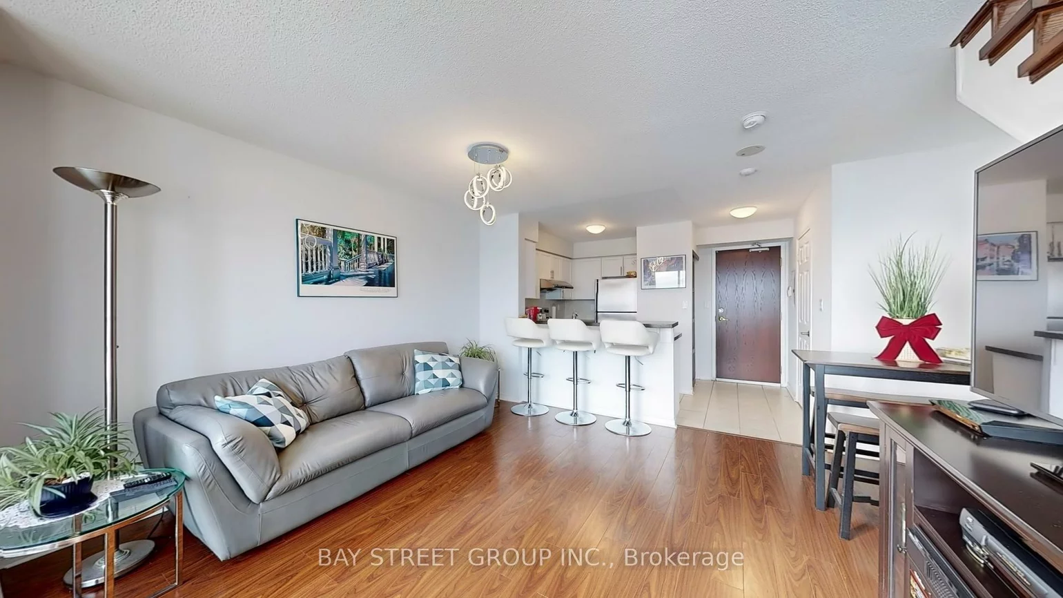 39, Oneida, Langstaff, Richmond Hill