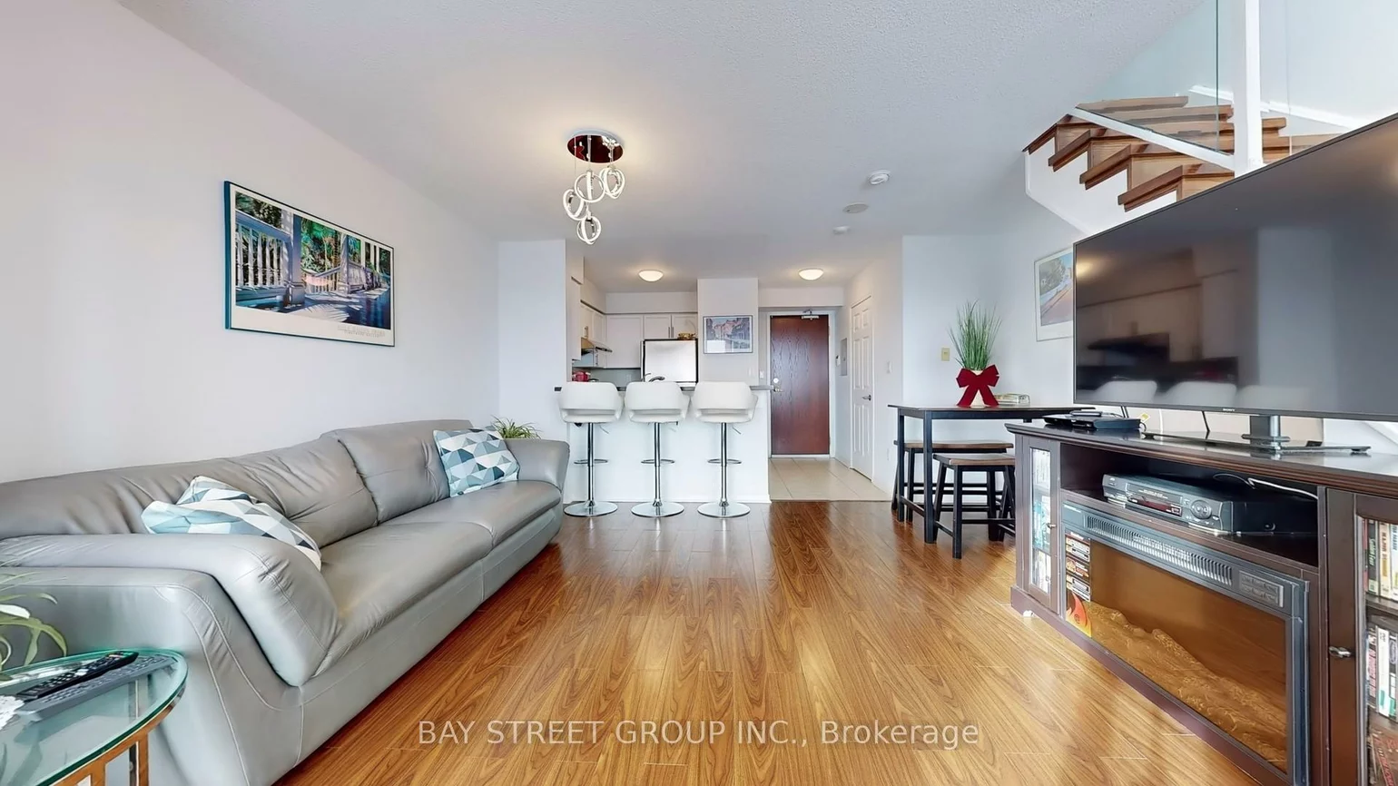 39, Oneida, Langstaff, Richmond Hill