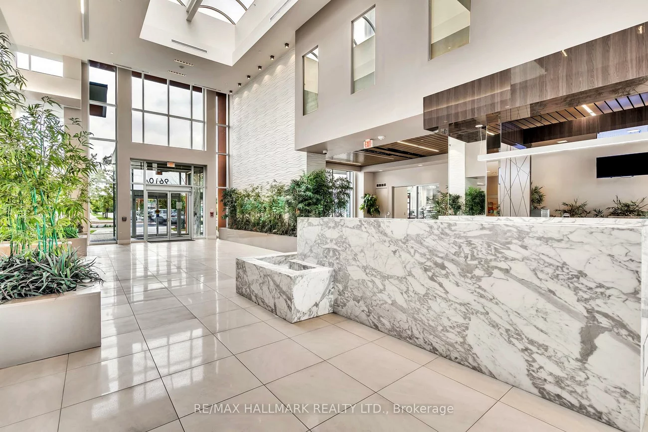 9600, Yonge, North Richvale, Richmond Hill